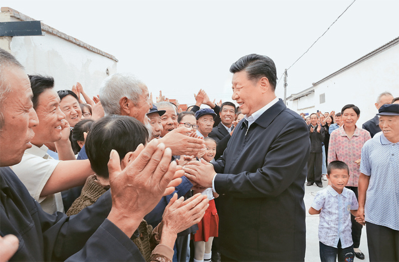 習(xí)近平：團(tuán)結(jié)奮斗是中國(guó)人民創(chuàng)造歷史偉業(yè)的必由之路